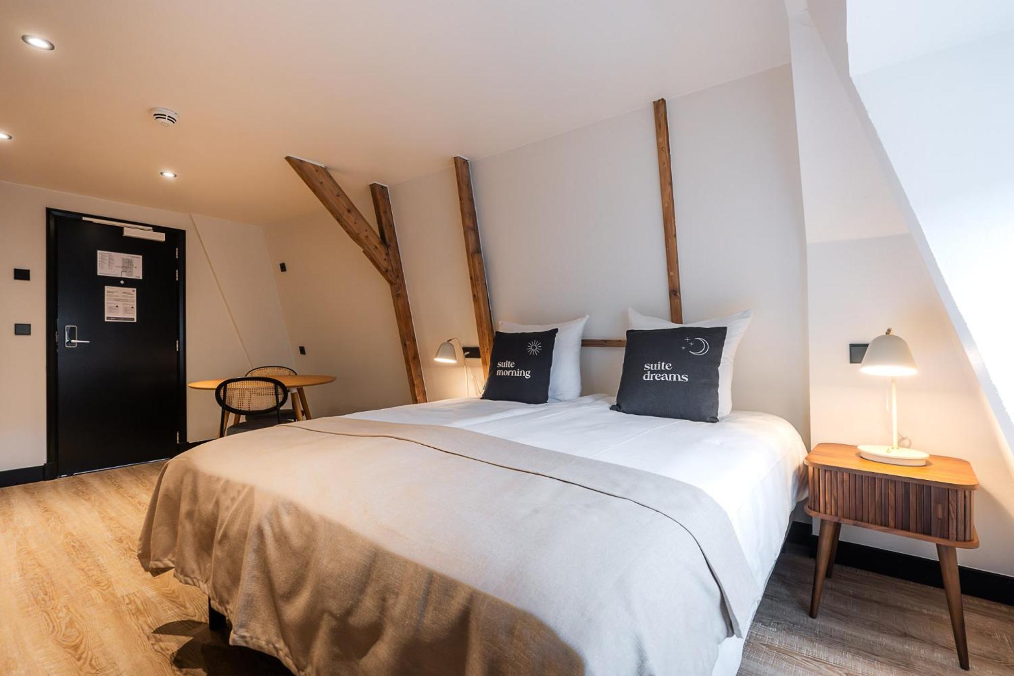 Limehome Amsterdam Leidsekruisstraat Экстерьер фото