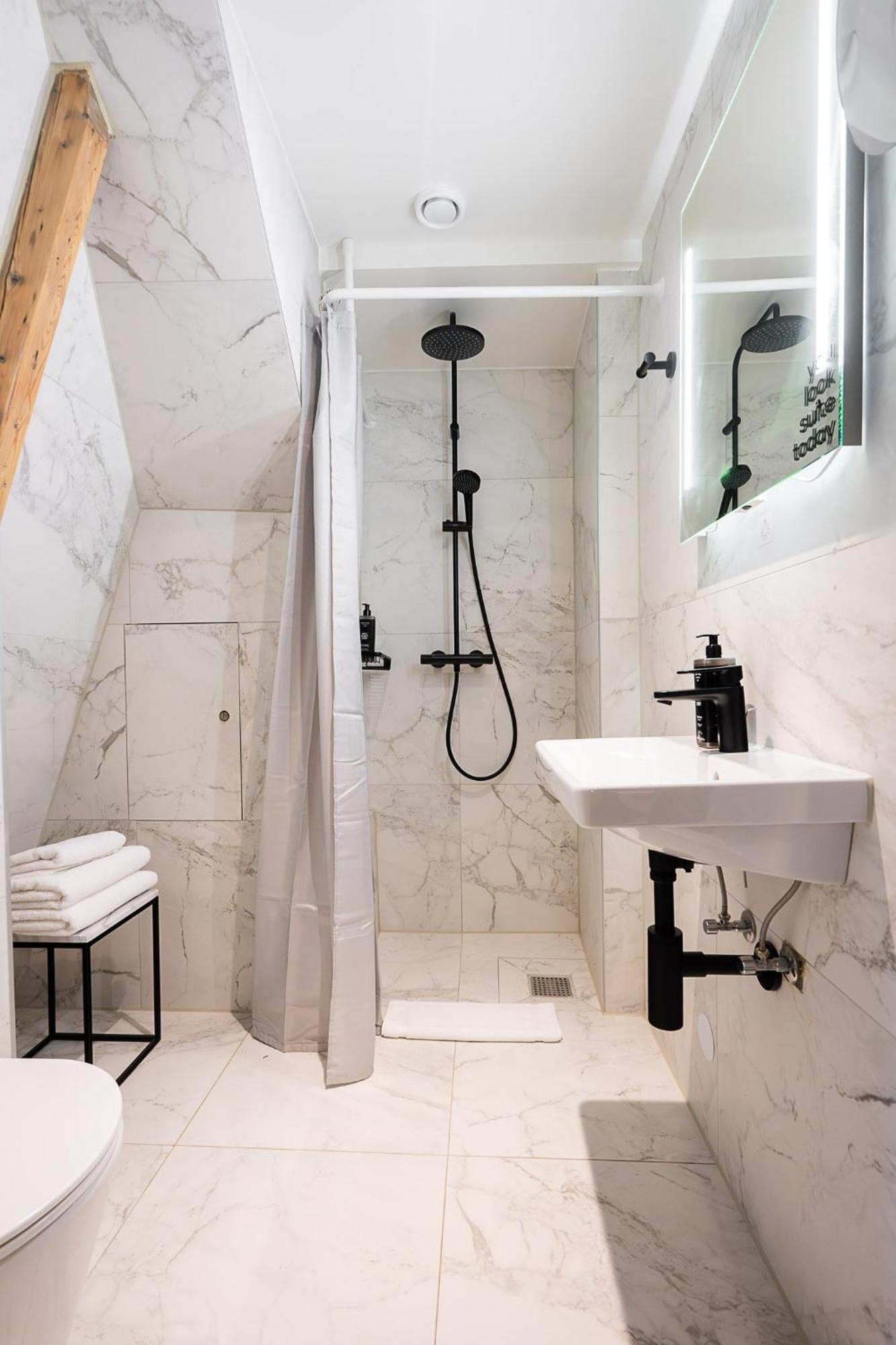 Limehome Amsterdam Leidsekruisstraat Экстерьер фото